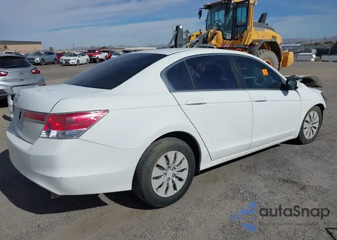 2012 Honda Accord 2.4 Lx из США, поврежденный, VIN 1HGCP2F32CA109016